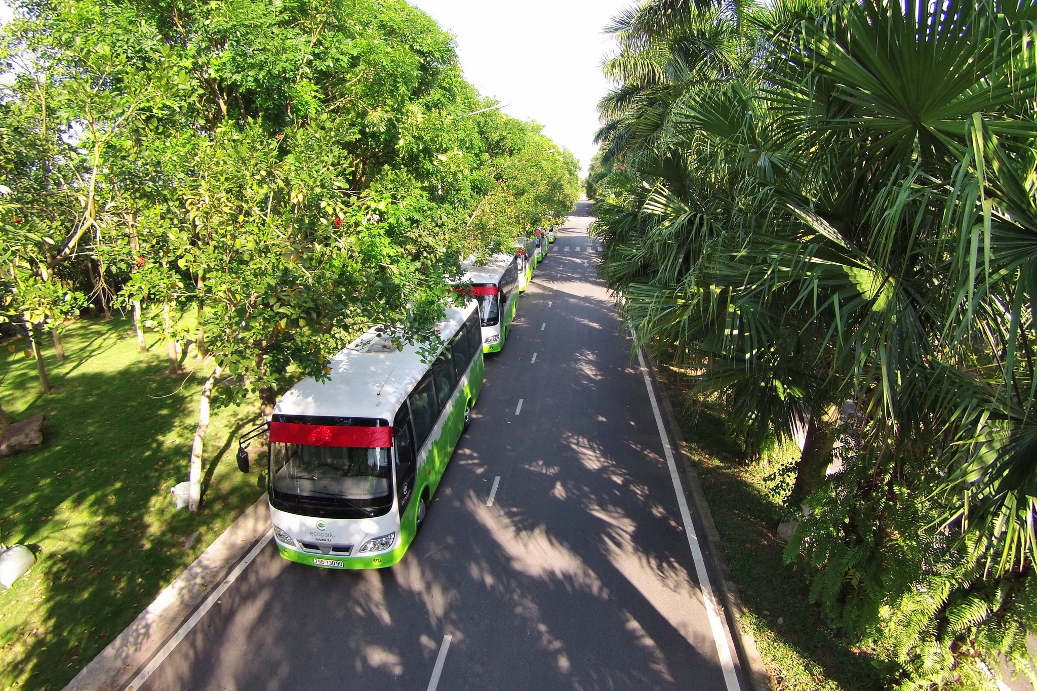 west-bay-ecopark--du-an-duoc-mong-cho-nam-2016-tiep-tuc-mo-ban-dot-2-con-sot-west-bay-van-chua-ha-nhiet-012ab48fbcb9fa6b51368521d991c305